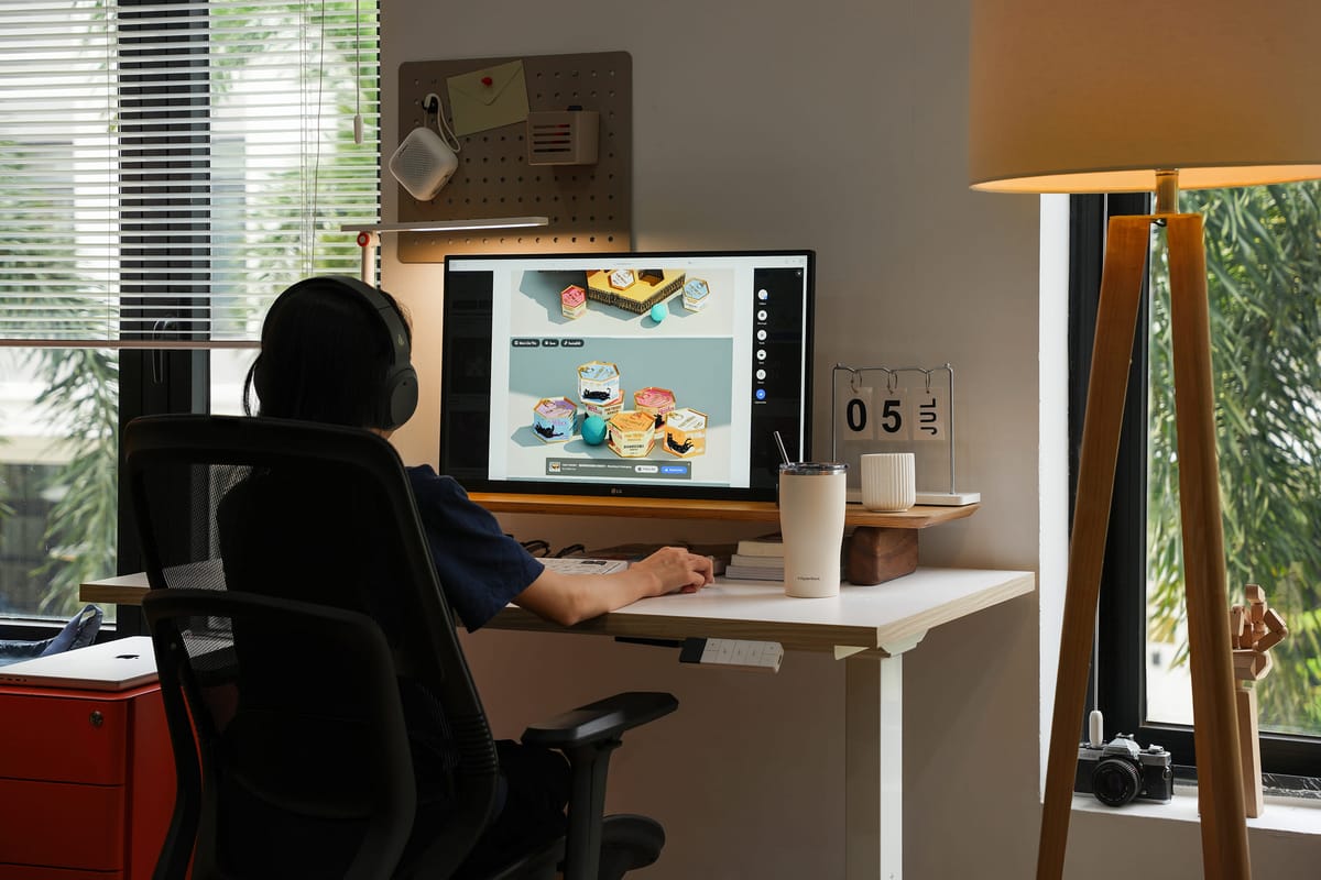 Bàn nâng hạ HyperWork Active